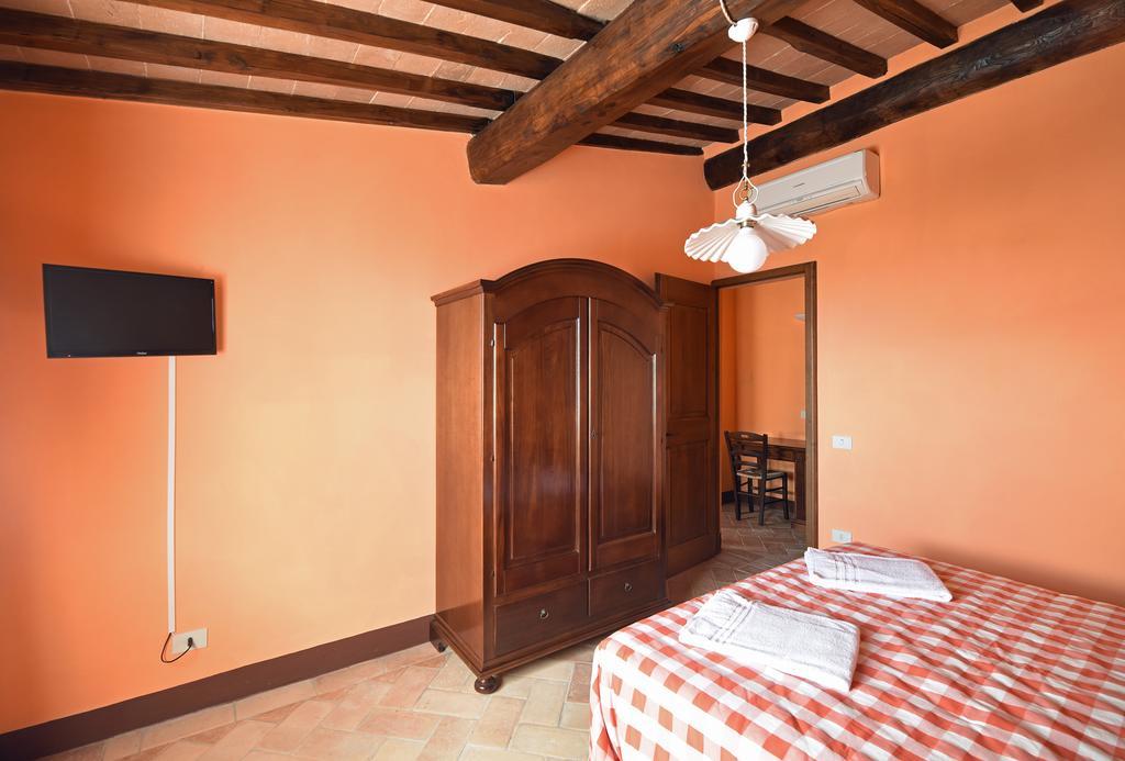 Agriturismo Fraschetta 蒙塔尔奇诺 外观 照片
